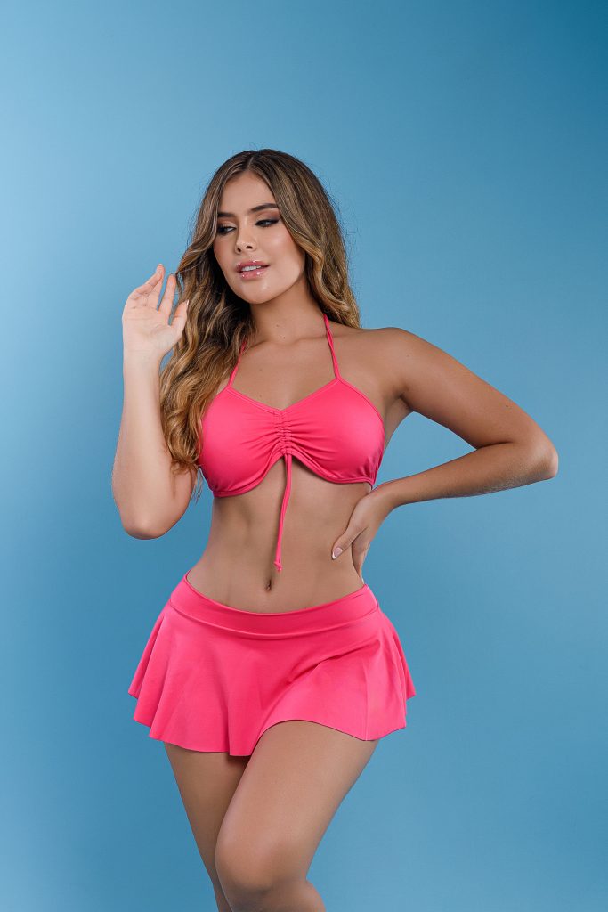 Dos piezas con falda pegada al panty
